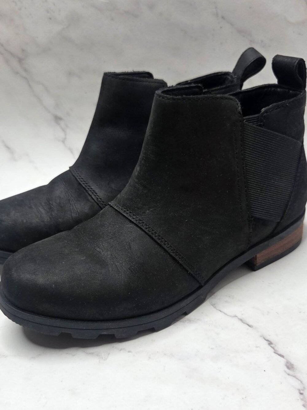 Sorel Emelie Black Oiled Leather Waterproof Chelsea Ankle Boots Booties Size 6